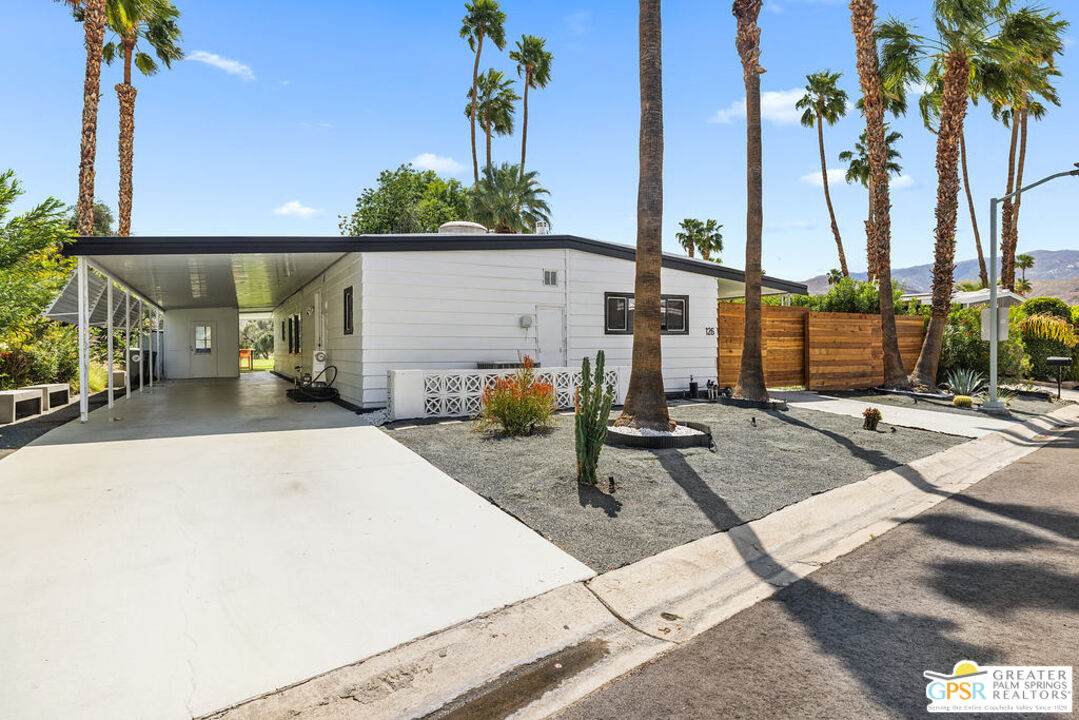 126 Via Valverde - Photo 1