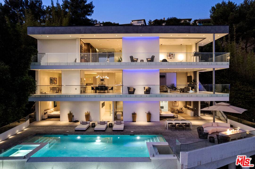7080 Mulholland Dr - Photo 1