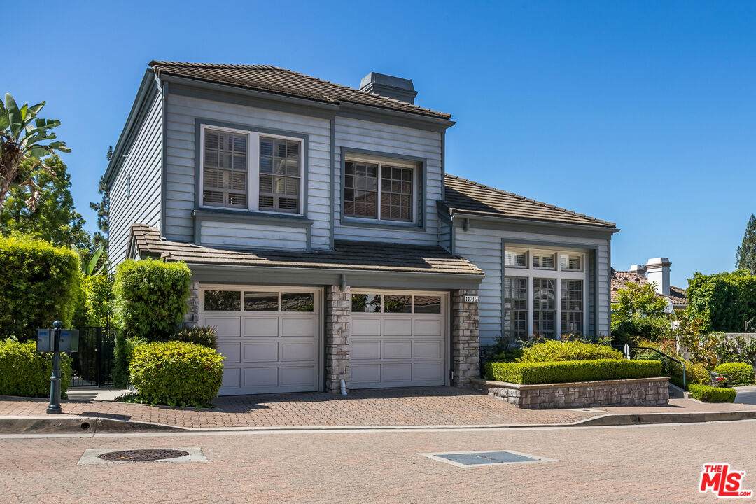 11742 Ipswich Ct - Photo 1