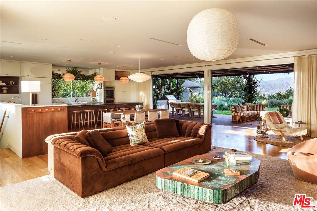 3860 Sunswept Dr - Photo 1