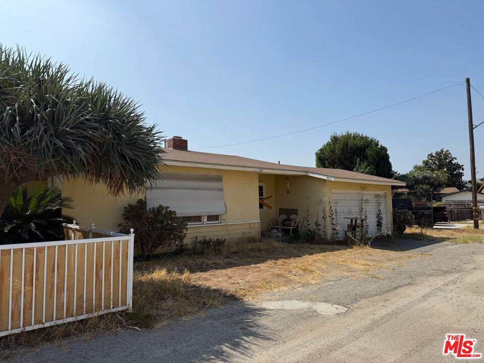 4455 Lark Ellen Ln - Photo 1
