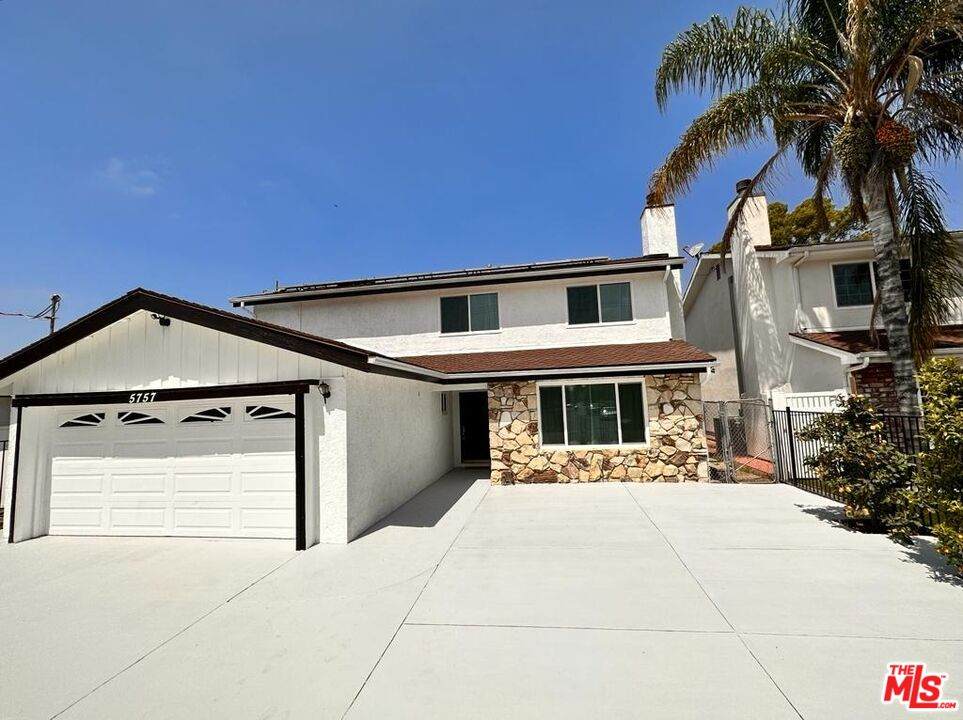 5757 Agnes Ave - Photo 1