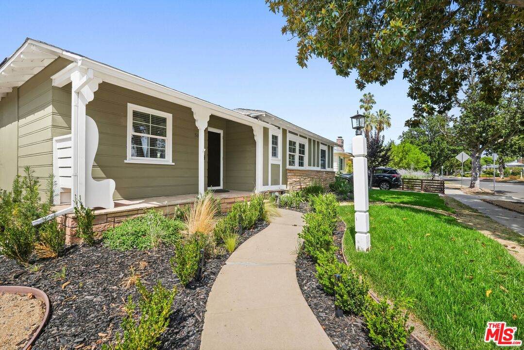 5801 Costello Ave Ave - Photo 1