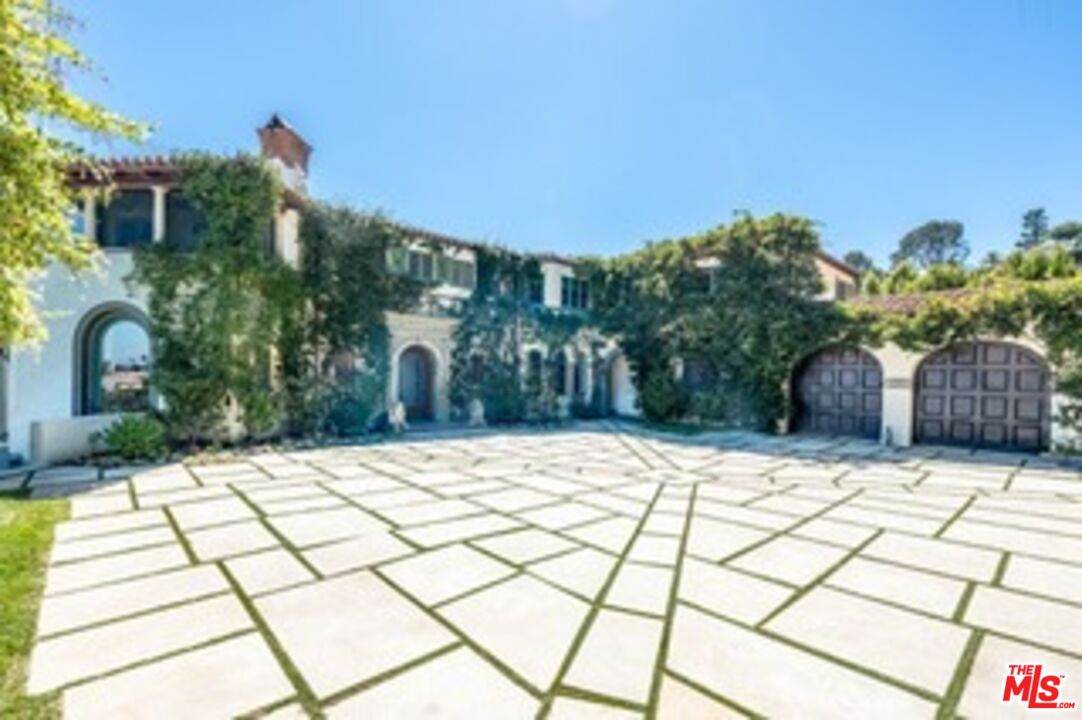 2188 Ponet Dr - Photo 1