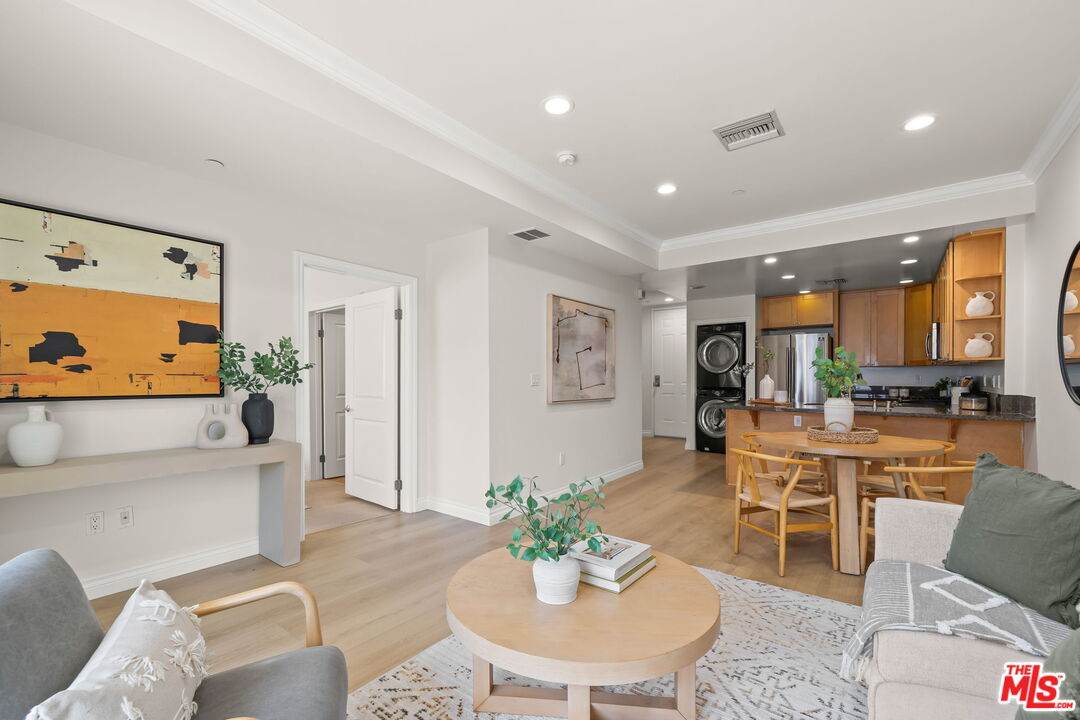 3061 12th Pl - Photo 1