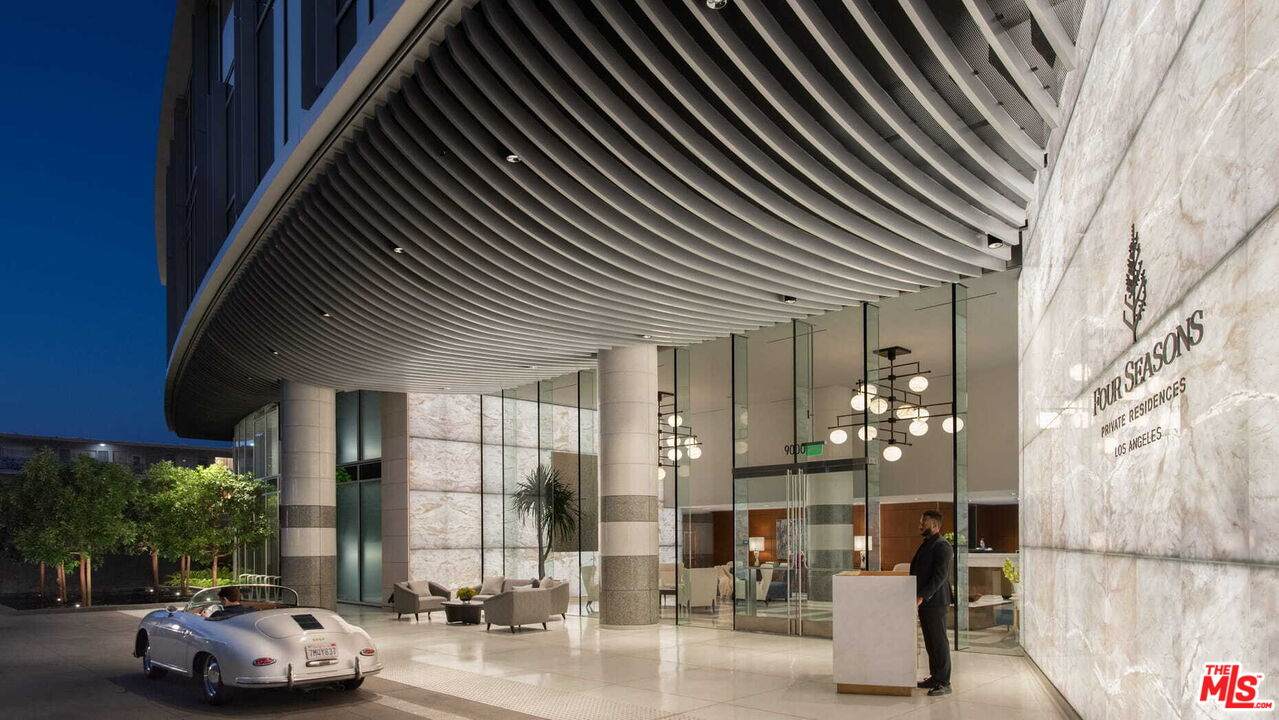 9000 3rd St - Photo 1