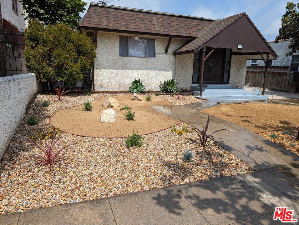 3924 Huron Ave - Photo 1