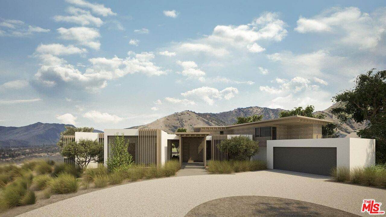 24600 Thousand Peaks Rd - Photo 1