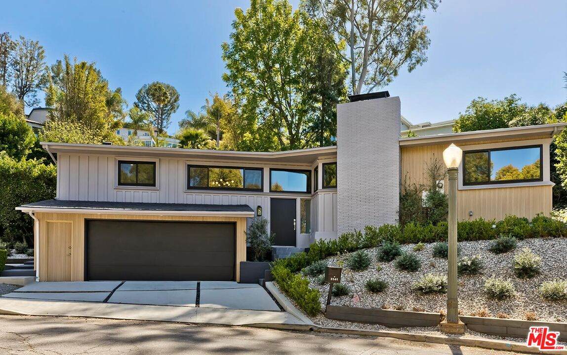 3141 Lake Hollywood Dr - Photo 1