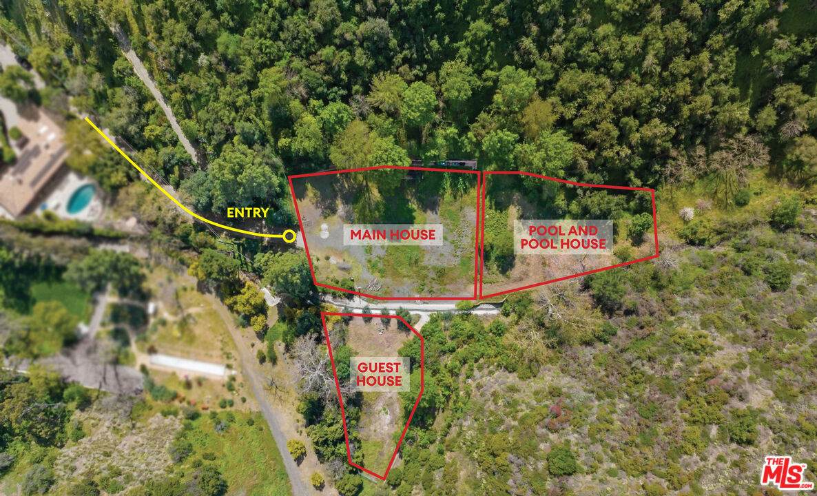 3375 Mandeville Canyon Rd - Photo 1