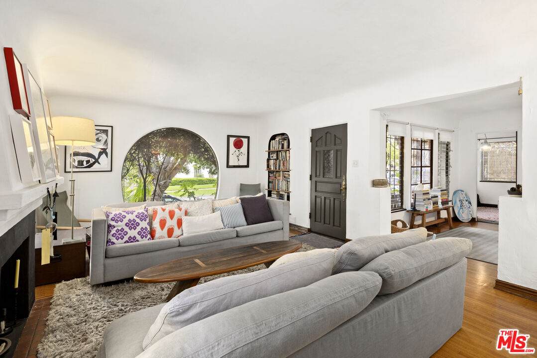 1118 Crescent Heights Blvd - Photo 1