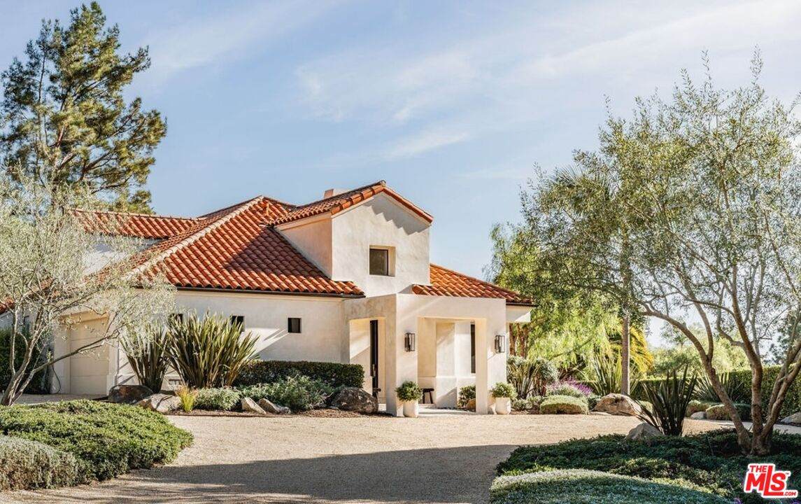 315 Calle Elegante - Photo 1