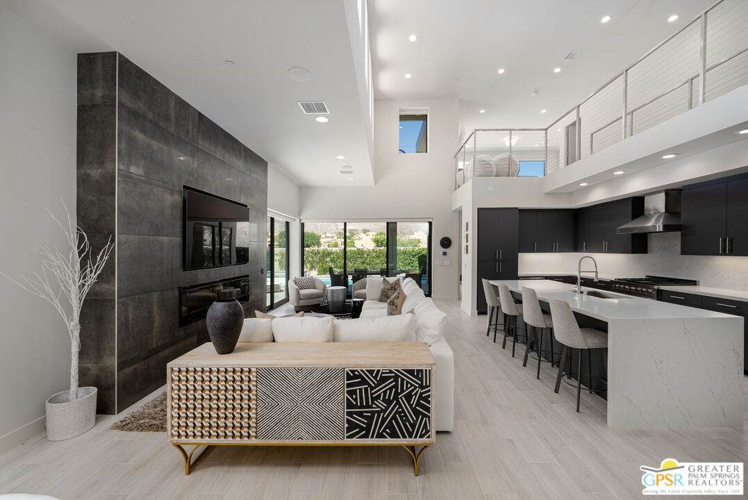 217 Vista Ter - Photo 1