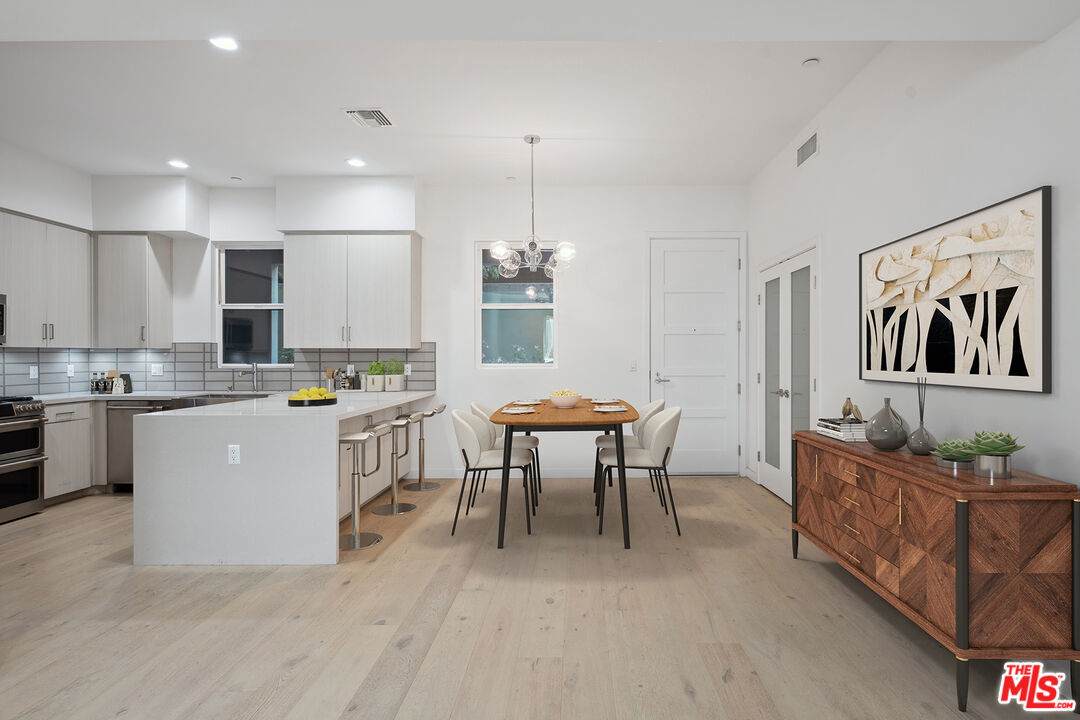 1746 Garfield Pl - Photo 1