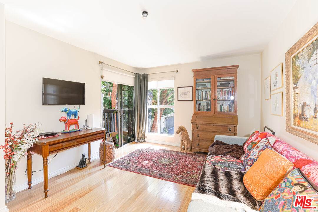 8105 Raintree Cir - Photo 1