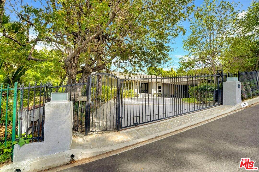 3530 Royal Woods Dr - Photo 1