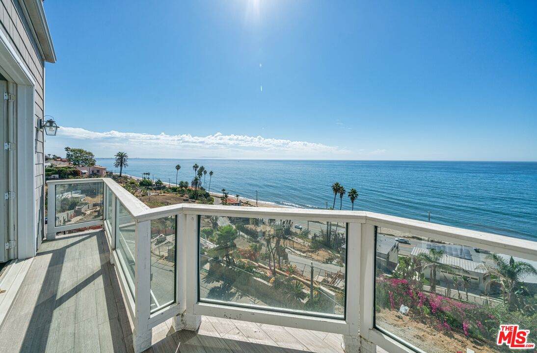 17819 Castellammare Dr - Photo 1