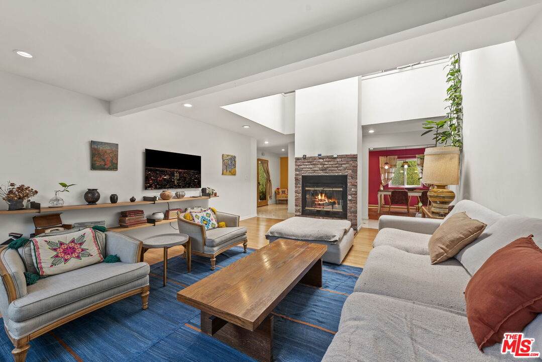 1508 Harvard St - Photo 1