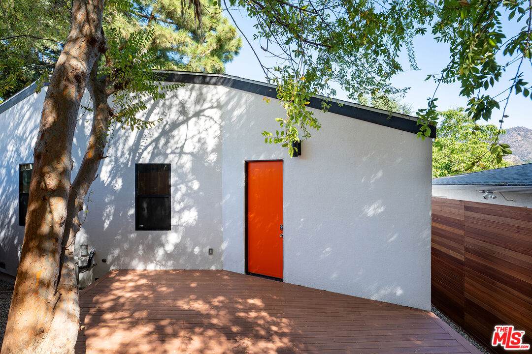 3427 Bonnie Hill Dr - Photo 1