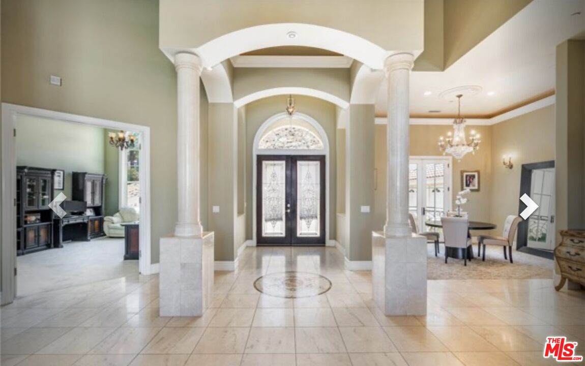 232 Saddlebow Rd - Photo 1