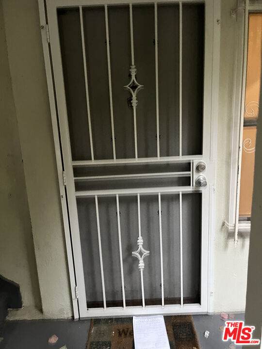 1439 Rexford Dr - Photo 1