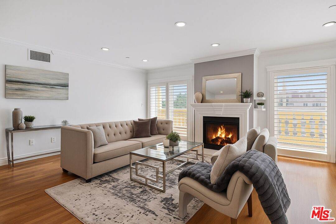 123 Clark Dr - Photo 1