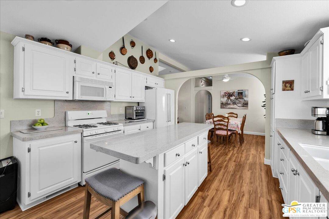 15300 Palm Dr - Photo 1