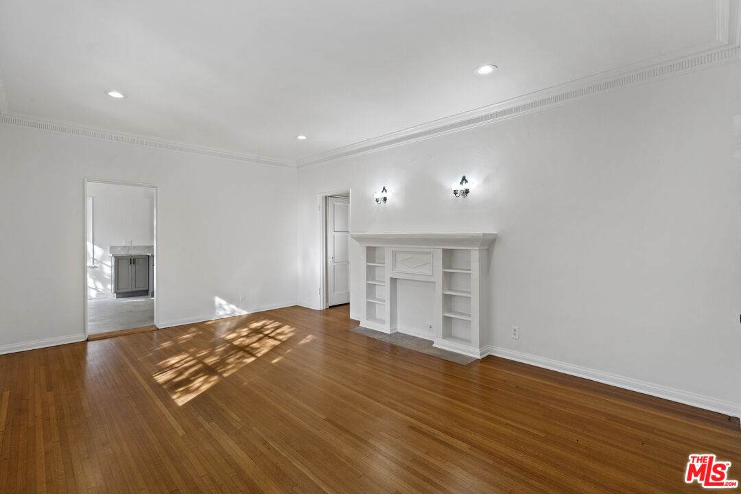 2364 Kerwood Ave - Photo 1