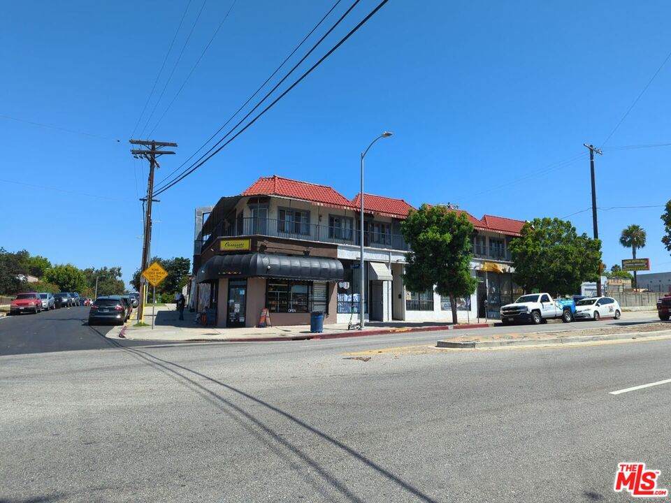 1298 Queen Anne Pl. - Photo 1