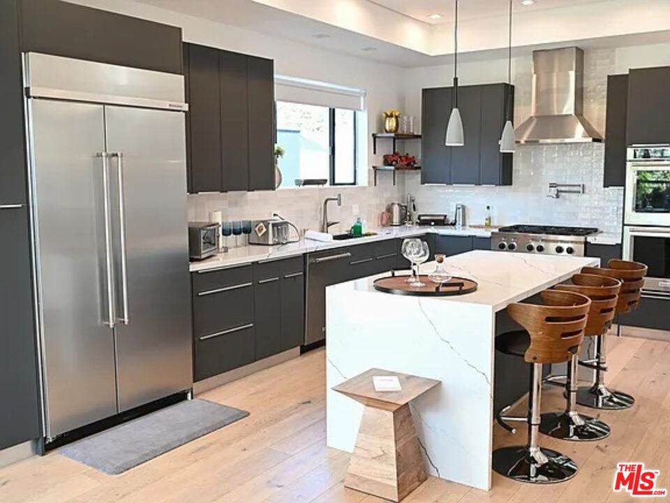 1410 Coronado Ter - Photo 1