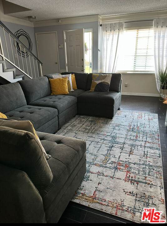 810 Compton Blvd - Photo 1