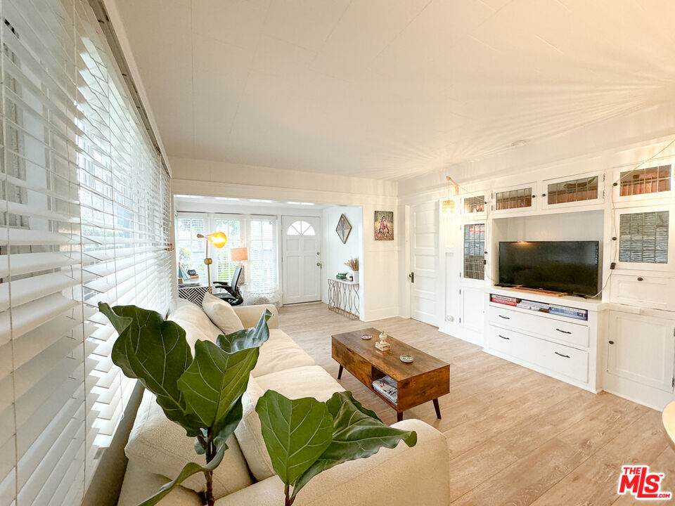 575 Grand Blvd - Photo 1