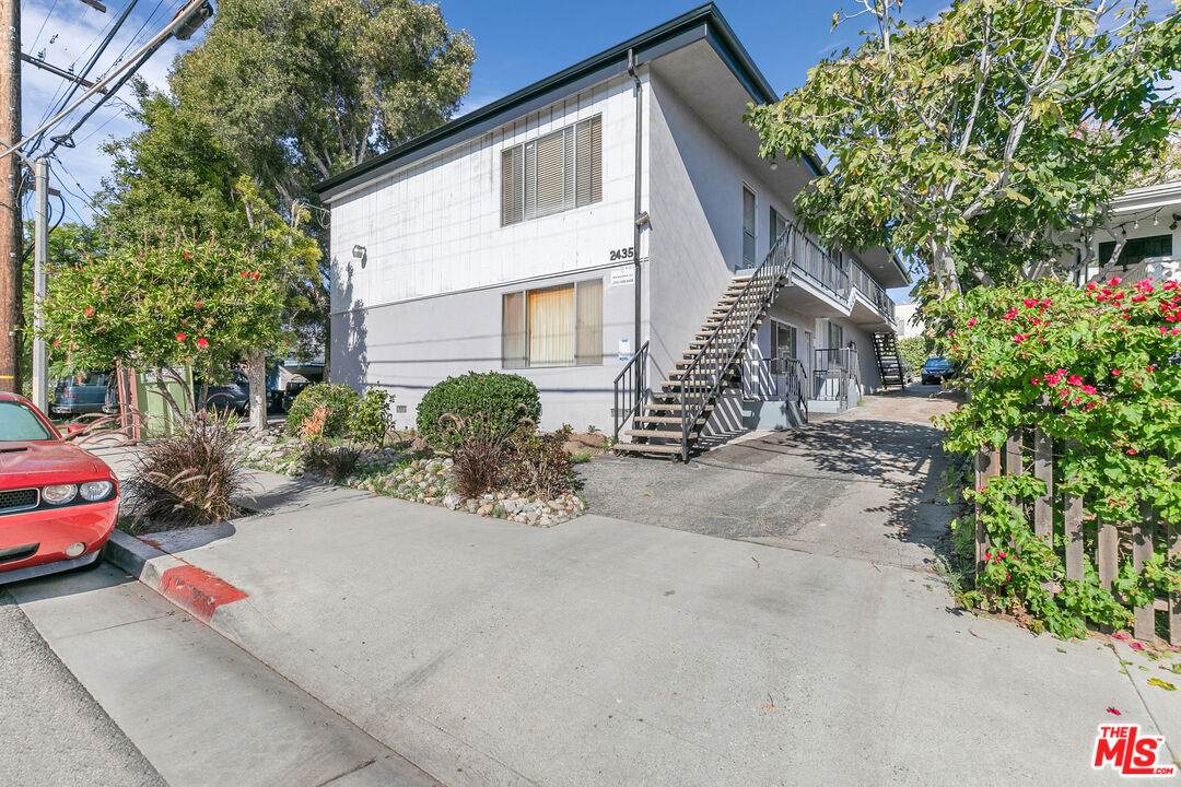 2435 2nd St - Photo 1