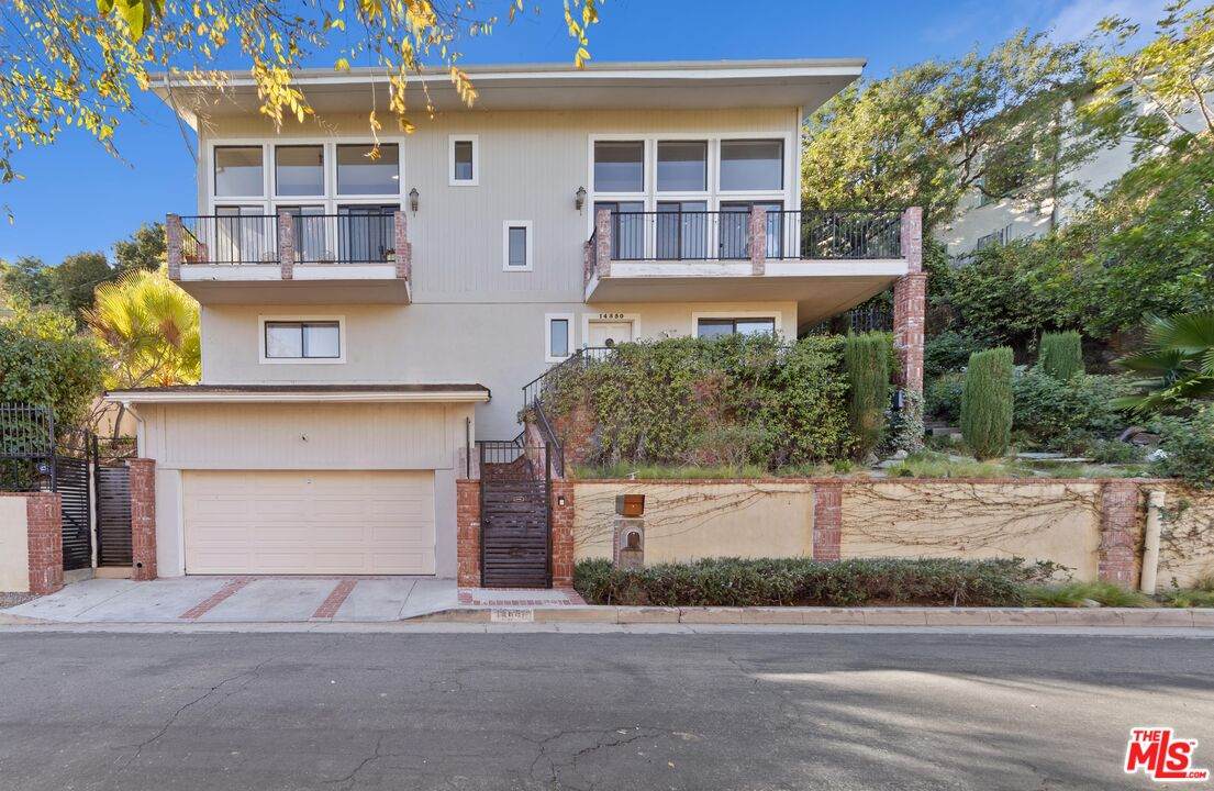 14550 Round Valley Dr - Photo 1