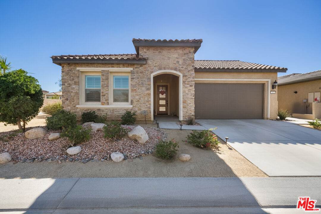 17 Chardonnay - Photo 1