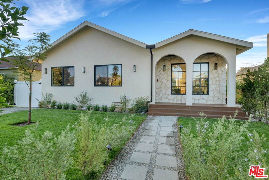 3617 Hillcrest Dr - Photo 1