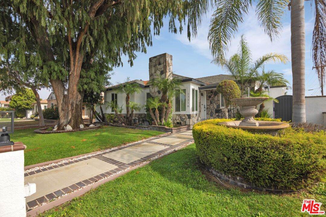 17316 Wilkie Ave - Photo 1