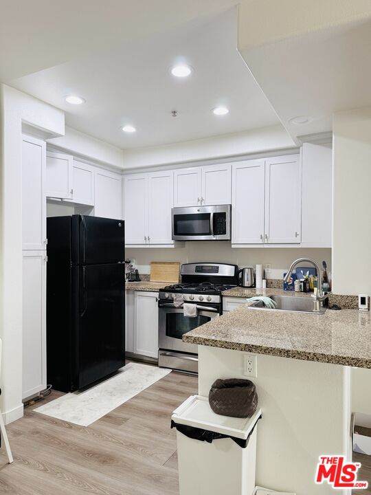 360 Avenue 26 - Photo 1