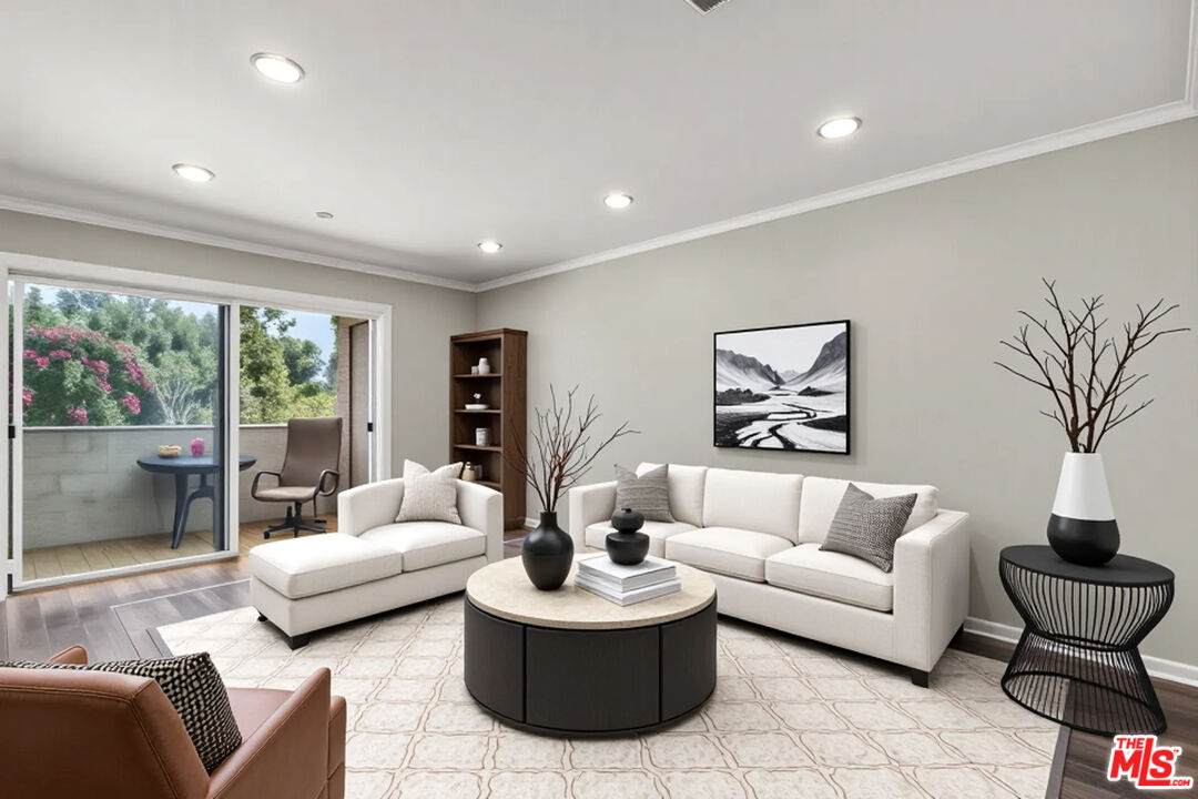 501 Palisades Dr - Photo 1