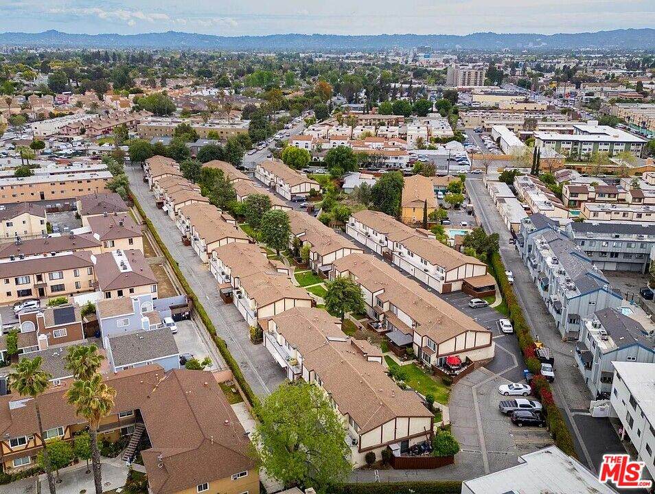 14501 Tupper St - Photo 1