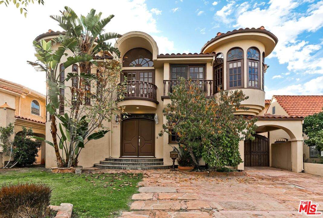 133 Swall Dr - Photo 1