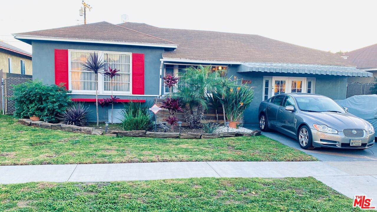 118 137th St - Photo 1