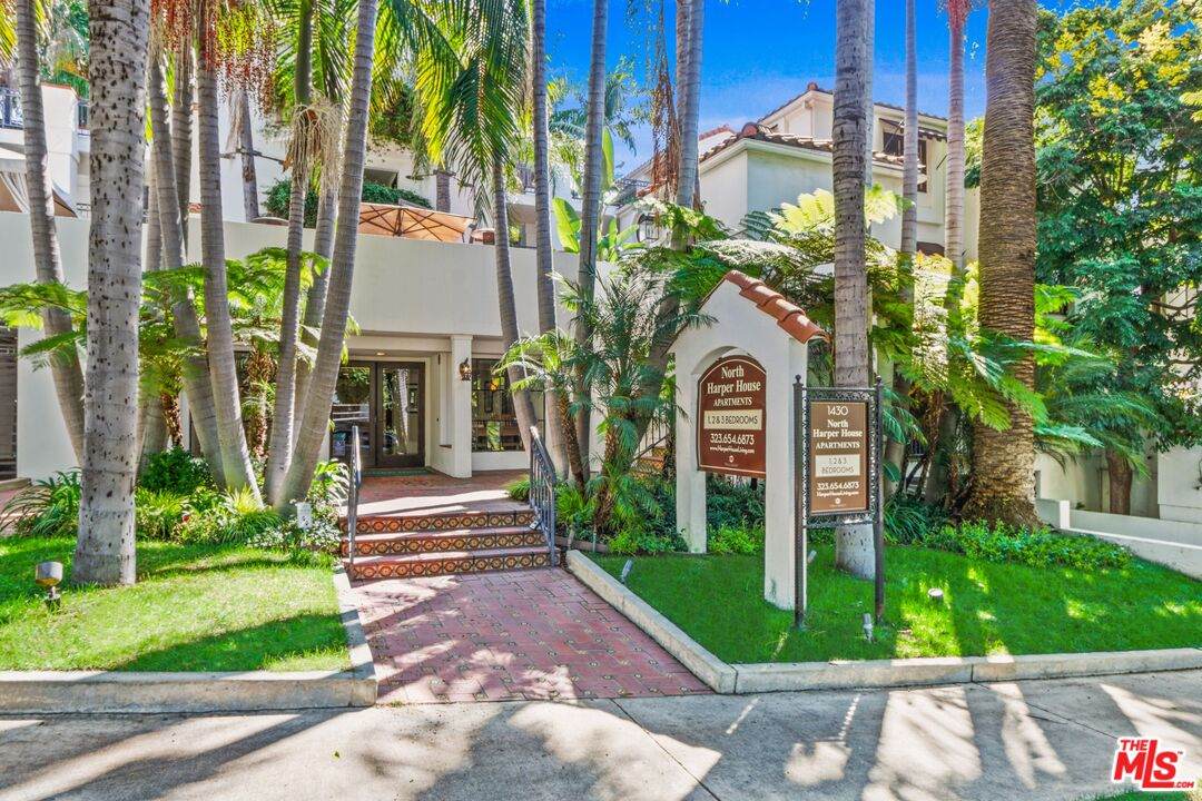 1430 Harper Ave - Photo 1