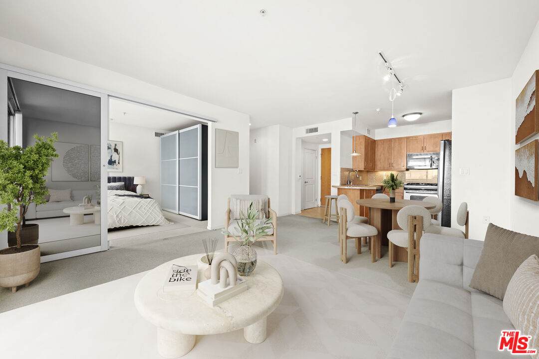 267 San Pedro St - Photo 1