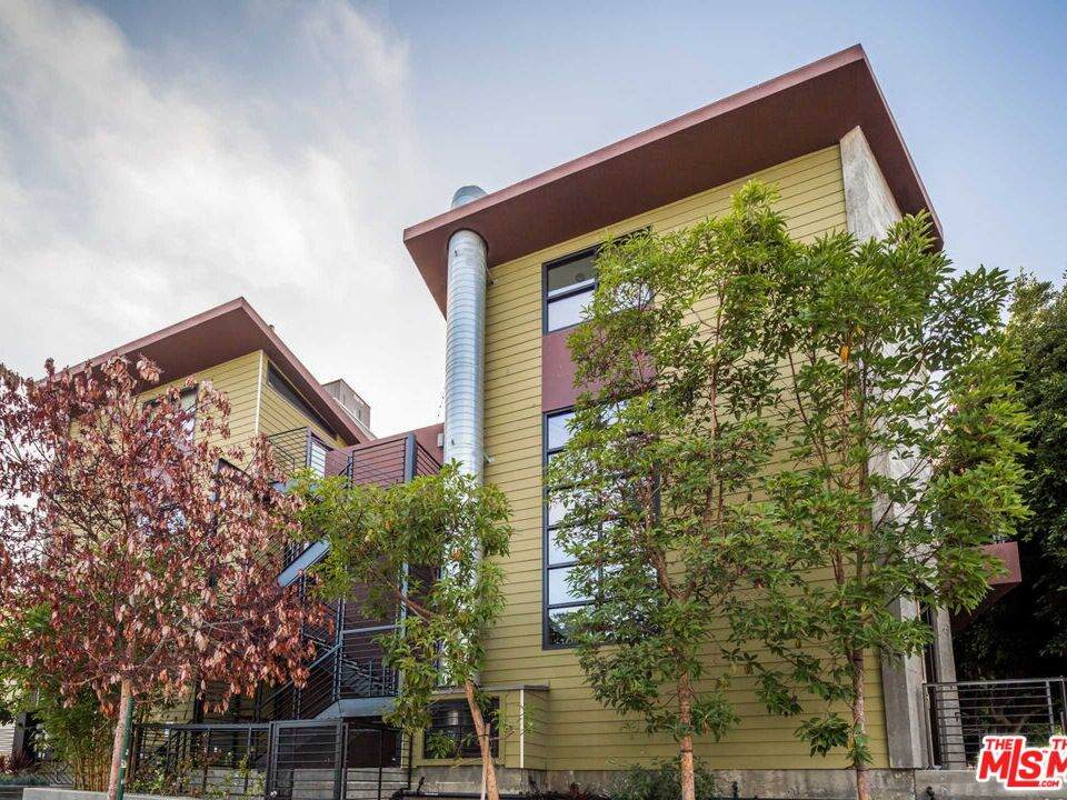 1410 Innes Pl - Photo 1