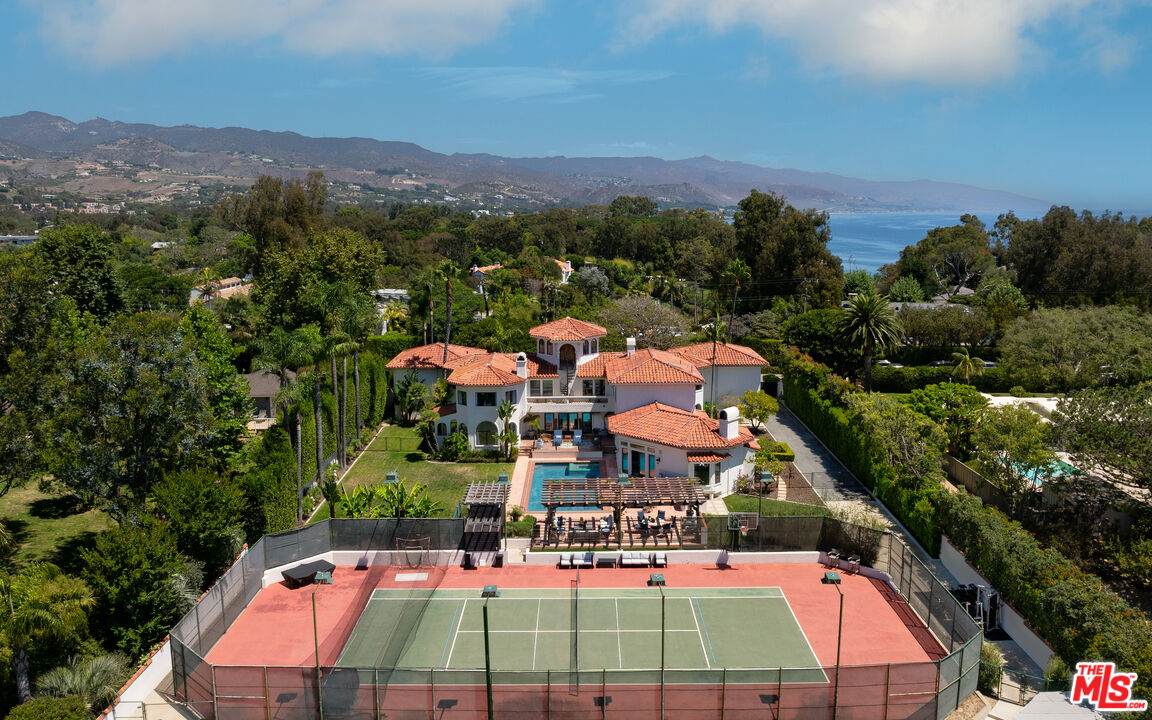 28820 Grayfox St - Photo 1