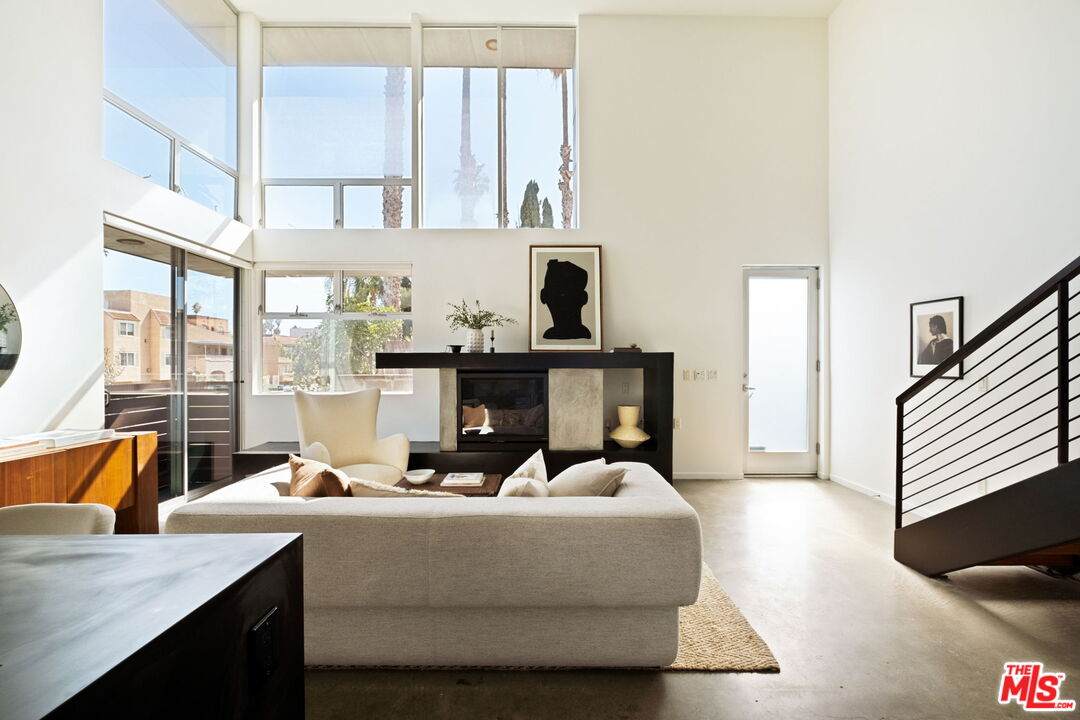 333 Wilton Pl - Photo 1