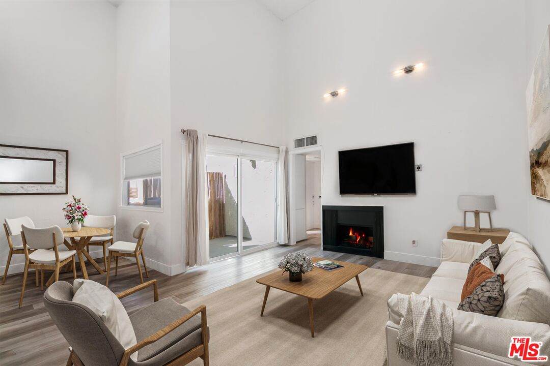 1339 Columbus Ave - Photo 1