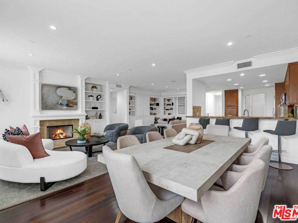 143 Arnaz Dr - Photo 1