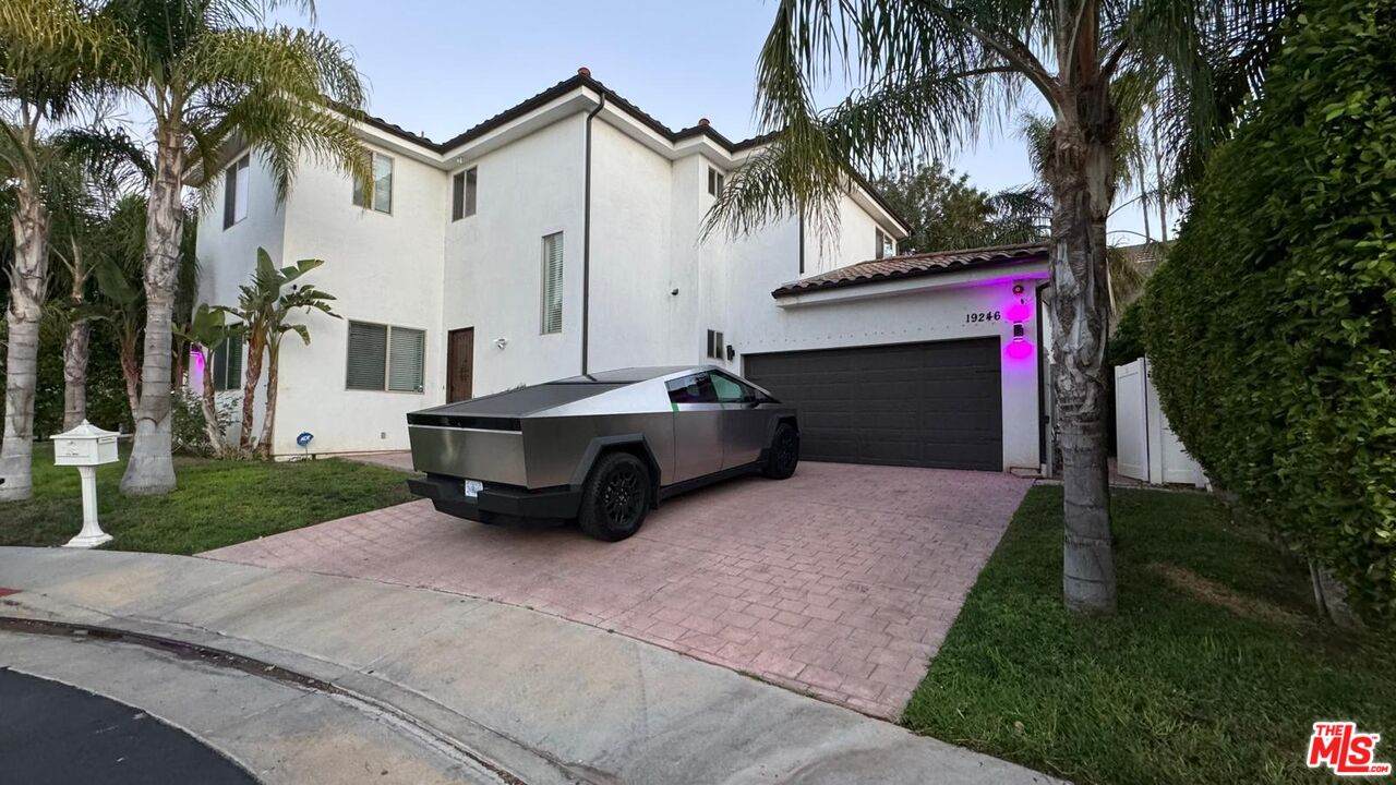 19246 Liam Ln - Photo 1